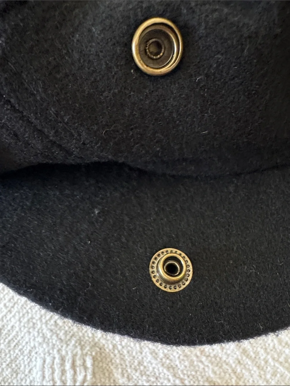 Broner Men’s Black Newsboy Hat Wool Suede Brim Large